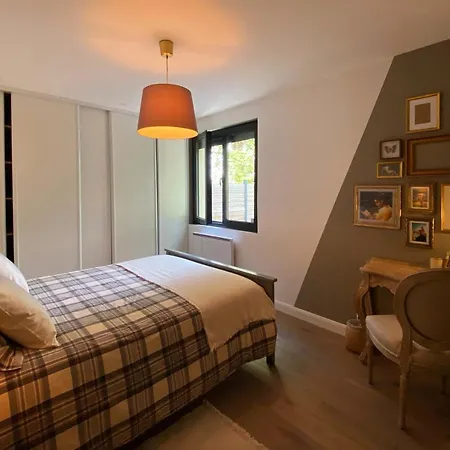 La Maison Du Champ De Beaumont *