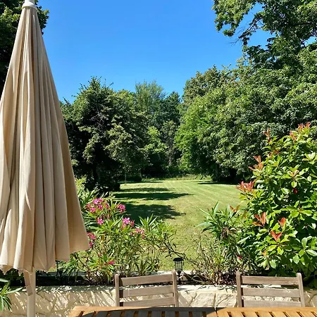 La Maison Du Champ De Beaumont