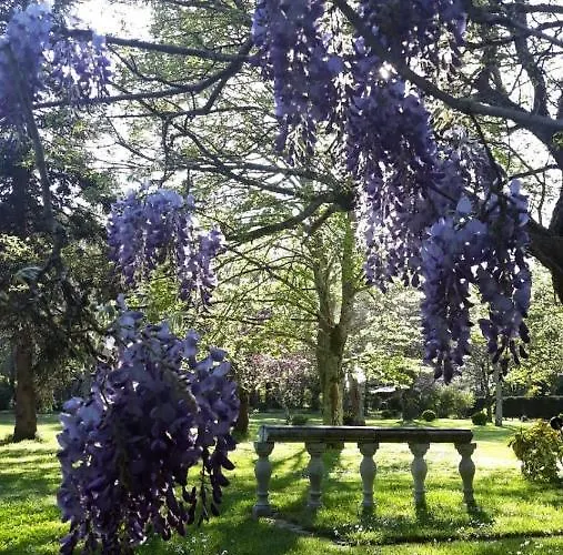 La Maison Du Champ De Beaumont *